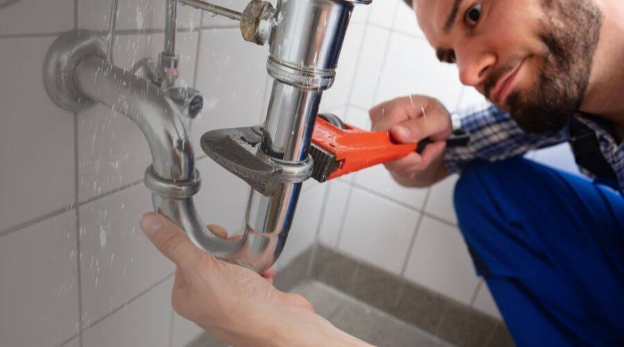 Expert burst pipe repair services in Woodville, VA